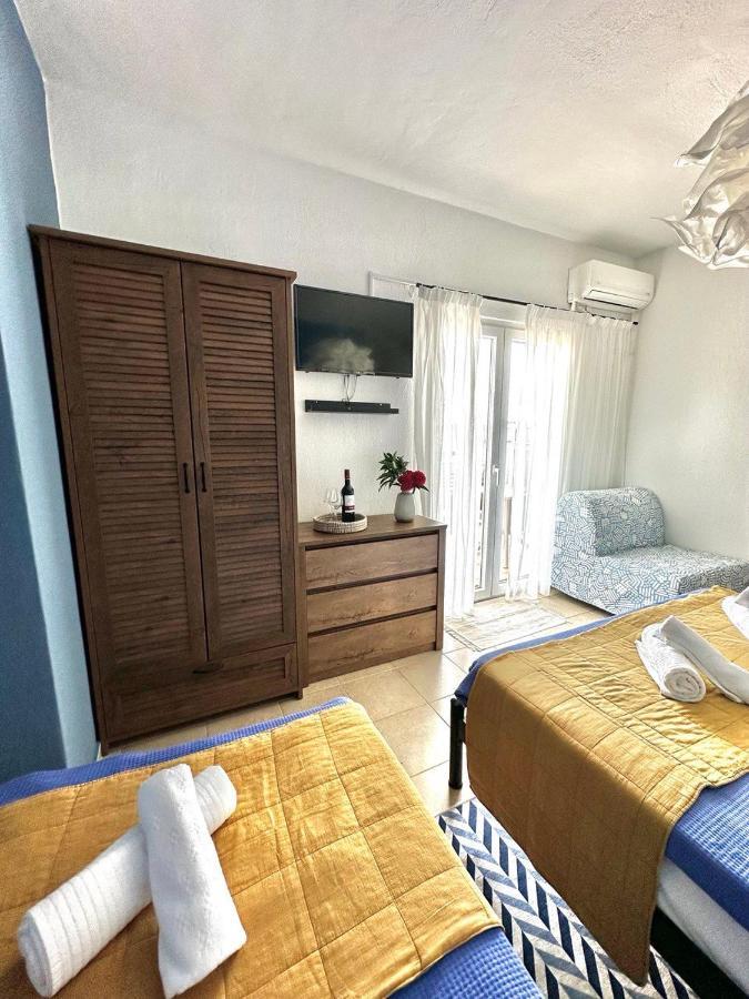 La Scala Family Apartments Неа-Рода Экстерьер фото